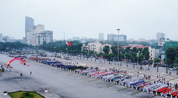 Thanh Hoá: Hơn 4.000 người tham dự Ngày chạy Olympic vì sức khỏe toàn dân - Anh 1