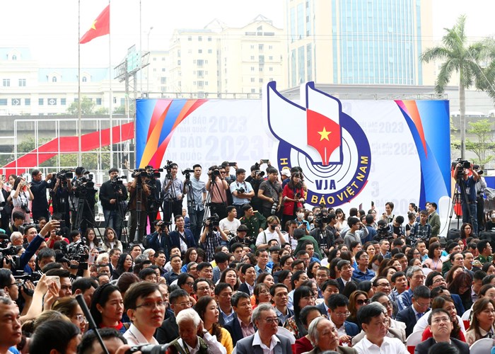 Khai mạc Hội Báo toàn quốc 2023: “Đoàn kết - Chuyên nghiệp - Văn hóa - Sáng tạo” - Anh 5