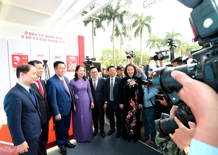 Khai mạc Hội Báo toàn quốc 2023: “Đoàn kết - Chuyên nghiệp - Văn hóa - Sáng tạo” - Anh 9