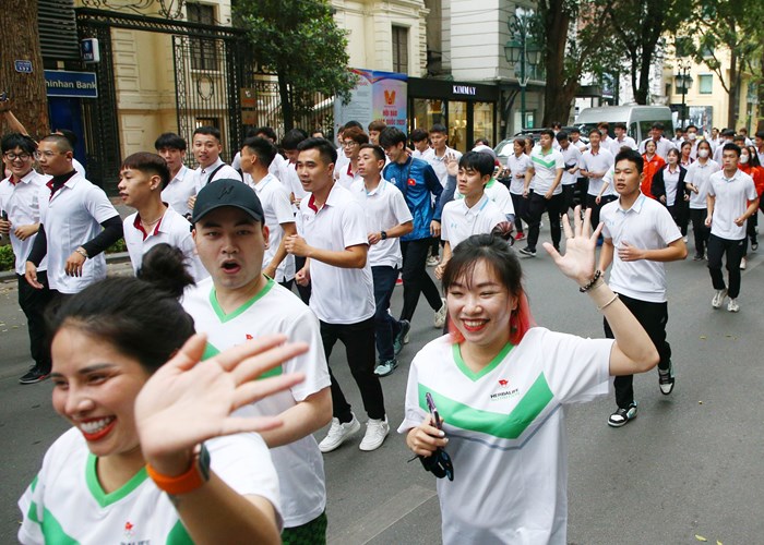Phát động Ngày chạy Olympic vì sức khoẻ toàn dân - Anh 4