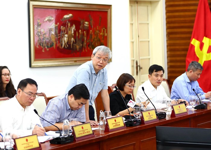 Nhìn thẳng vào vướng mắc, tháo gỡ tồn đọng kéo dài tại Hãng phim truyện Việt Nam - Anh 8