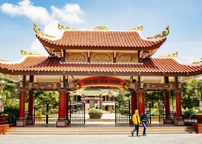 Quy hoạch Khu Di tích lưu niệm Nguyễn Đình Chiểu thành điểm tham quan về nguồn, địa chỉ văn hóa và du lịch hấp dẫn - Anh 1