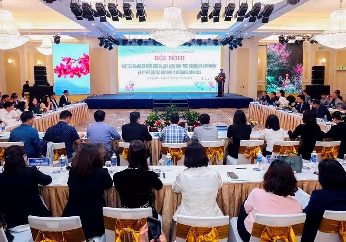 Lạng Sơn đẩy mạnh liên kết phát triển du lịch - Anh 1