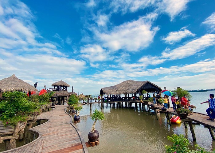 Cùng khám phá những điểm đến mới hấp dẫn của du lịch An Giang - Anh 2