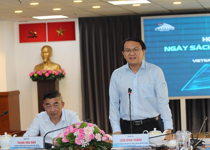 Nhà nghiên cứu Nguyễn Đình Tư làm đại sứ Ngày sách và Văn hóa đọc Việt Nam lần 2 - Anh 2