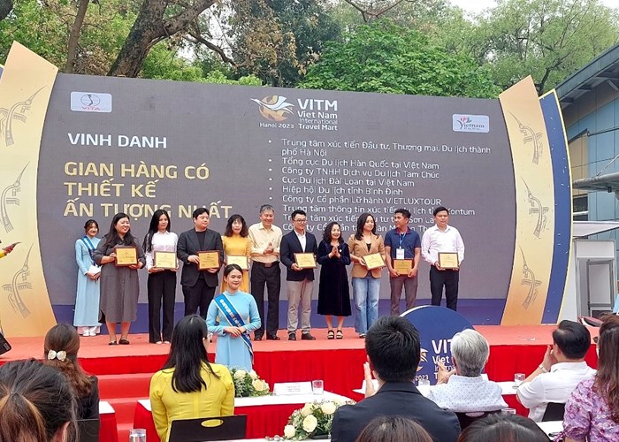 Trên 60.000 lượt người đến tham quan và mua sản phẩm du lịch tại VITM 2023 - Anh 5