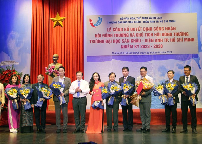 Trường ĐH Sân khấu - Điện ảnh TP.HCM công bố Hội đồng trường nhiệm kỳ 2023-2028 - Anh 2