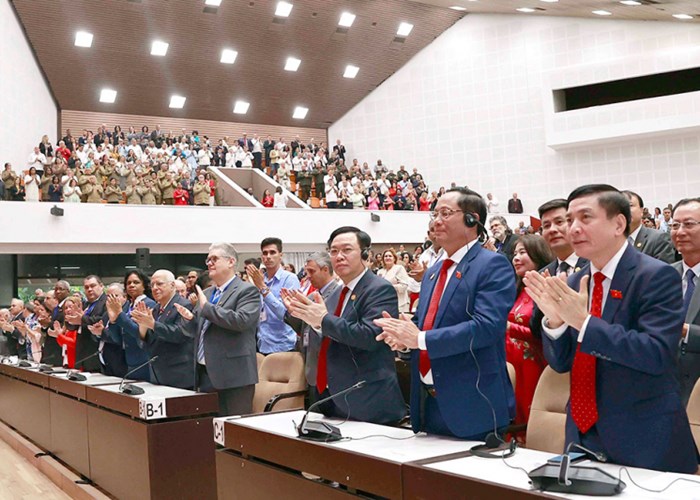 Chủ tịch Quốc hội Vương Đình Huệ phát biểu tại Phiên họp đặc biệt của Quốc hội Cuba - Anh 2