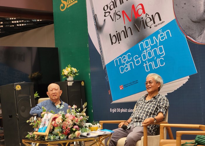 Giao lưu, giới thiệu sách của nhà văn Mạc Can và Nguyễn Đông Thức - Anh 1