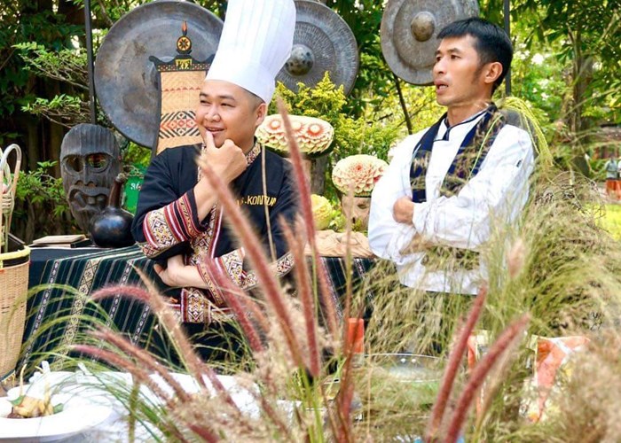 Khám phá 