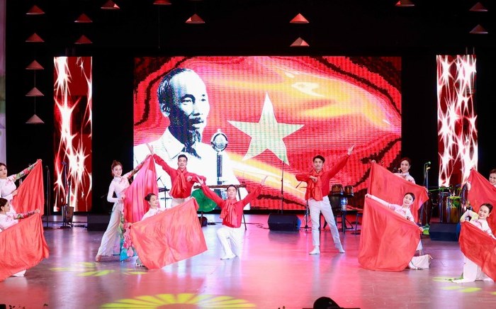 Chương trình nghệ thuật đặc biệt kỷ niệm 60 năm thành lập Ủy ban Cuba đoàn kết với miền Nam Việt Nam - Anh 5