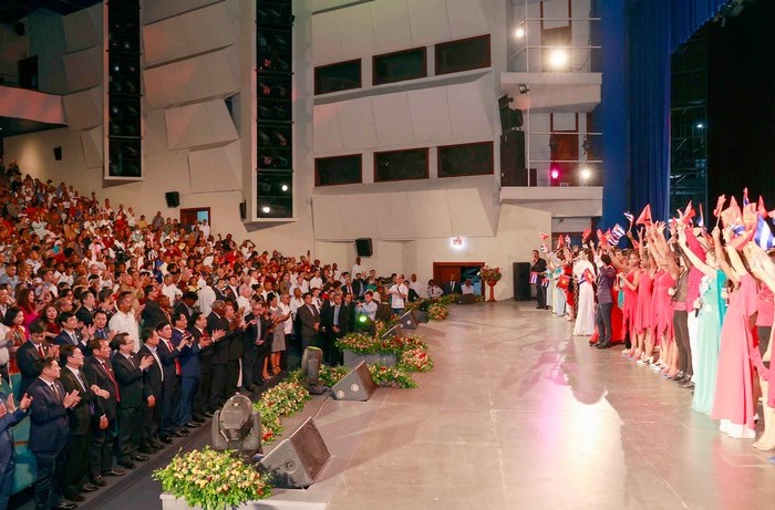 Chương trình nghệ thuật đặc biệt kỷ niệm 60 năm thành lập Ủy ban Cuba đoàn kết với miền Nam Việt Nam - Anh 4