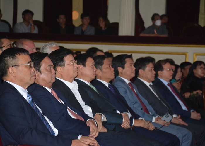 Kiên quyết loại trừ kiến trúc lai căng, phát huy giá trị văn hoá kiến trúc truyền thống - Anh 1