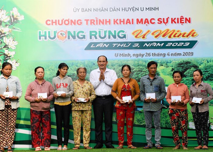 Nhiều hoạt động hấp dẫn tại sự kiện “Hương rừng U Minh” năm 2023 - Anh 1
