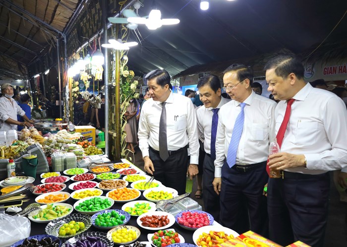 Khai mạc Lễ hội bánh dân gian Nam Bộ 2023 - Anh 2