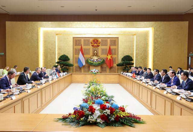 Việt Nam và Luxembourg thúc đẩy hợp tác văn hóa, thể thao, du lịch - Anh 2