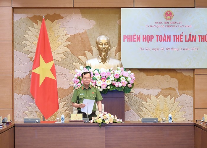 Đề xuất nâng thị thực điện tử lên không quá ba tháng, tạo điều kiện thuận lợi thu hút du khách quốc tế - Anh 1