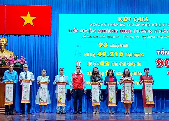 TP.HCM phát động Tháng Nhân đạo 2023 - Anh 1
