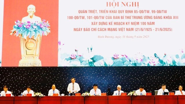 Quán triệt các quy định của Ban Bí thư về báo chí, xuất bản tại 32 tỉnh, thành phố phía Nam - Anh 2