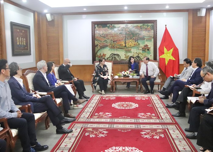Tăng cường hợp tác quốc tế trong đào tạo nguồn nhân lực về nghệ thuật biểu diễn - Anh 1