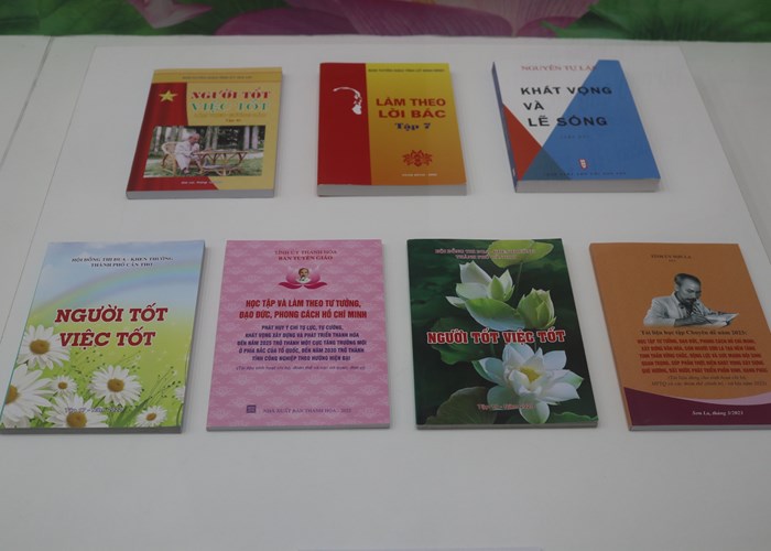 Tôn vinh 133  tấm gương bình dị mà cao quý - Anh 4