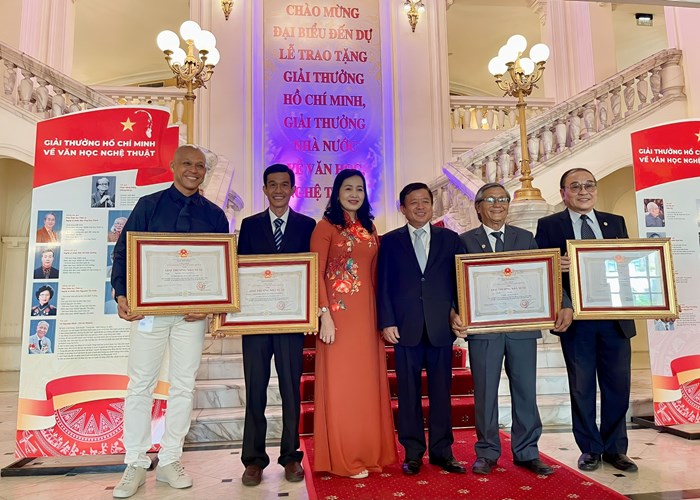 Giải thưởng Hồ Chí Minh, Giải thưởng Nhà nước về VHNT:  Động lực để các văn nghệ sĩ tiếp tục dấn thân trên con đường sáng tạo - Anh 1
