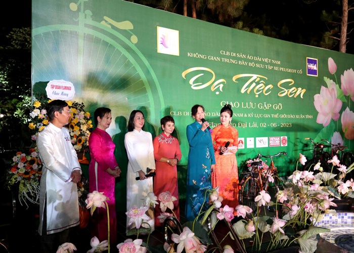 “Dạ tiệc sen- Sắc sen vào hạ