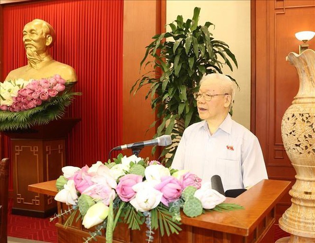 Tổng Bí thư Nguyễn Phú Trọng gặp mặt Nhóm nữ đại biểu Quốc hội Việt Nam khóa XV - Anh 1