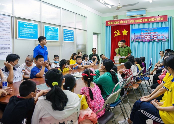 TP.HCM: Nhiều hoạt động thiết thực và ý nghĩa dành cho trẻ em dịp hè - Anh 4