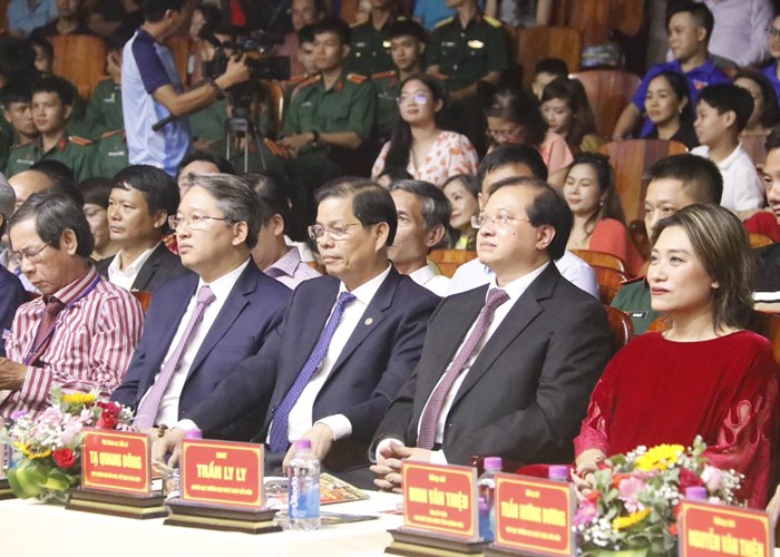 Khai mạc cuộc thi 
