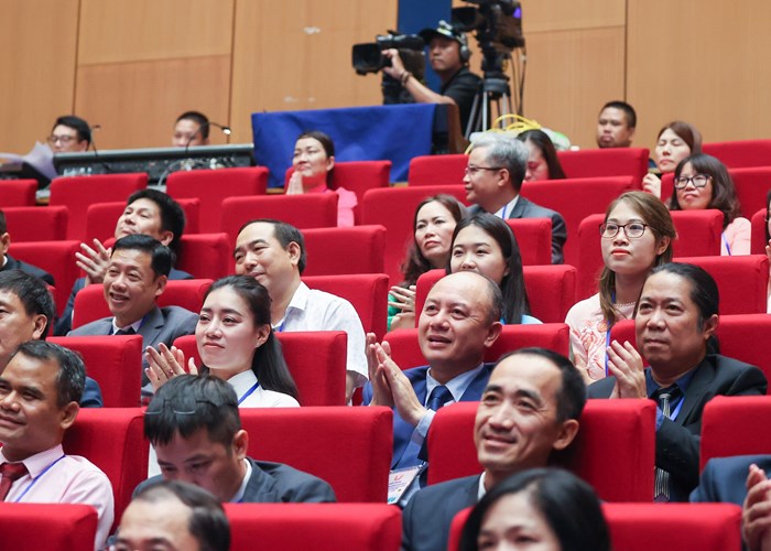 Thủ tướng: Tích cực đổi mới nội dung, hình thức, phương pháp tổ chức công tác thi đua, khen thưởng - Anh 3