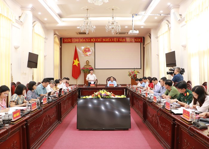 Ninh Bình xác định bảo tồn các giá trị văn hóa, di sản làm nguồn lực và động lực phát triển - Anh 3