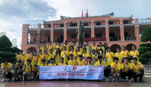 Trại hè thanh, thiếu niên kiều bào và tuổi trẻ TP.HCM - Anh 1