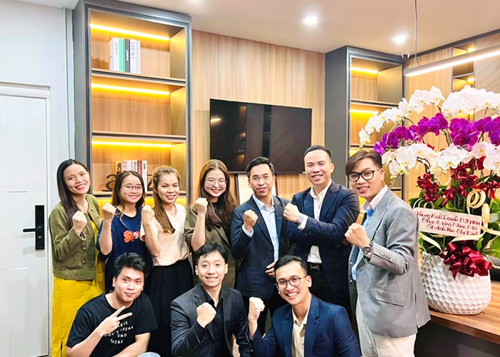 Trần Việt Tân: Doanh nhân trẻ tiên phong đưa ngành quảng cáo ngoài trời Việt Nam vươn ra biển lớn - Anh 8
