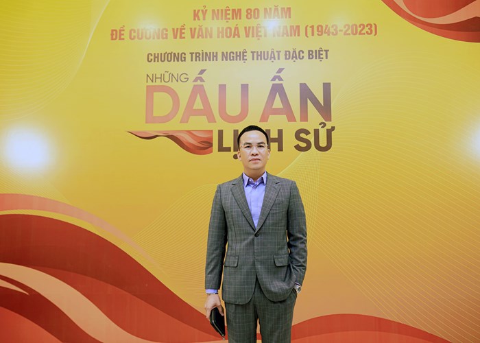 Trần Việt Tân: Doanh nhân trẻ tiên phong đưa ngành quảng cáo ngoài trời Việt Nam vươn ra biển lớn - Anh 1