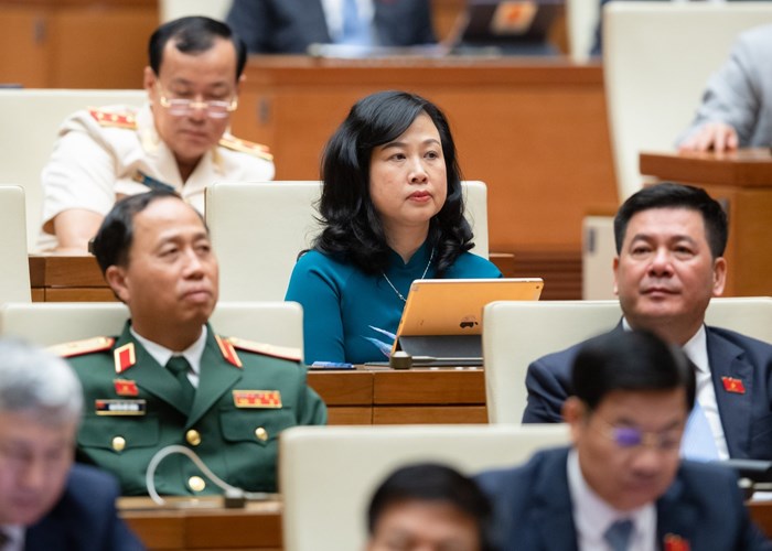 Chủ tịch Quốc hội Vương Đình Huệ: Kỳ họp thứ 5, Quốc hội khoá XV đã hoàn thành toàn bộ chương trình đề ra - Anh 5