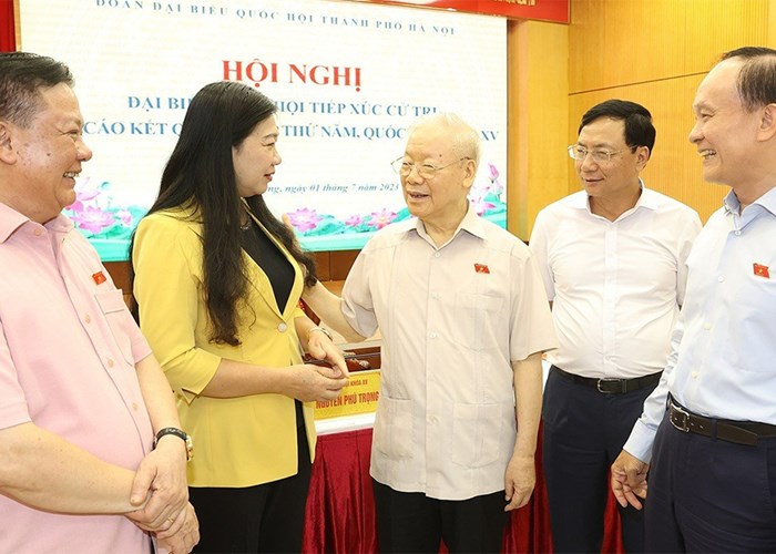 Tiếp xúc cử tri Hà Nội, Tổng Bí thư Nguyễn Phú Trọng: Phát huy truyền thống văn hiến và anh hùng - Anh 2
