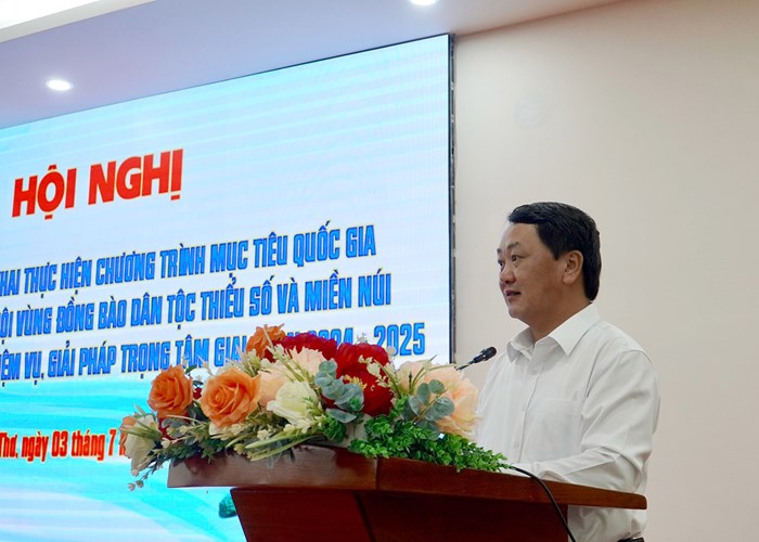 Đẩy nhanh tiến độ triển khai Chương trình mục tiêu quốc gia vùng dân tộc thiểu số và miền núi - Anh 1