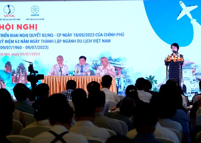 Bắt tay ngay vào việc thực hiện Nghị quyết số 82 để du lịch phát triển đột phá - Anh 4