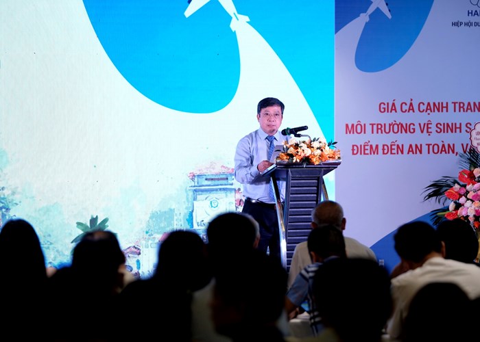 Bắt tay ngay vào việc thực hiện Nghị quyết số 82 để du lịch phát triển đột phá - Anh 1