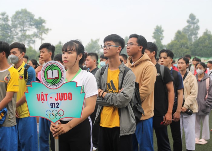 Trường ĐH Thể dục thể thao TP.HCM và ĐH Sân khấu - Điện ảnh TP.HCM hoàn thành kỳ thi năng khiếu - Anh 3