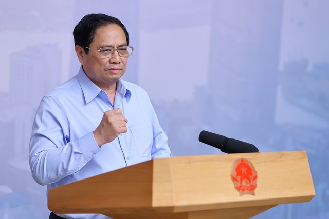 Thủ tướng: Quyết tâm thực hiện bằng được Nghị quyết về thí điểm cơ chế, chính sách đặc thù phát triển TP.HCM - Anh 1