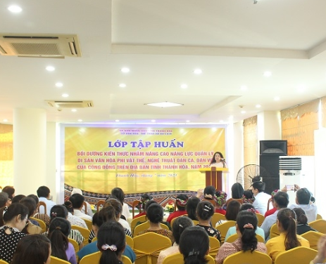 Nâng cao năng lực quản lý di sản văn hóa phi vật thể, nghệ thuật dân ca, dân vũ - Anh 1