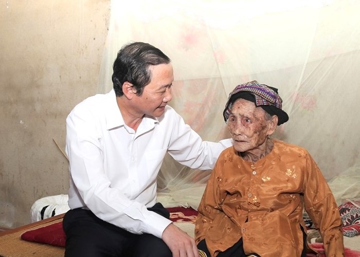 Thanh Hóa: Nhiều hoạt động ý nghĩa tri ân người có công với cách mạng - Anh 1