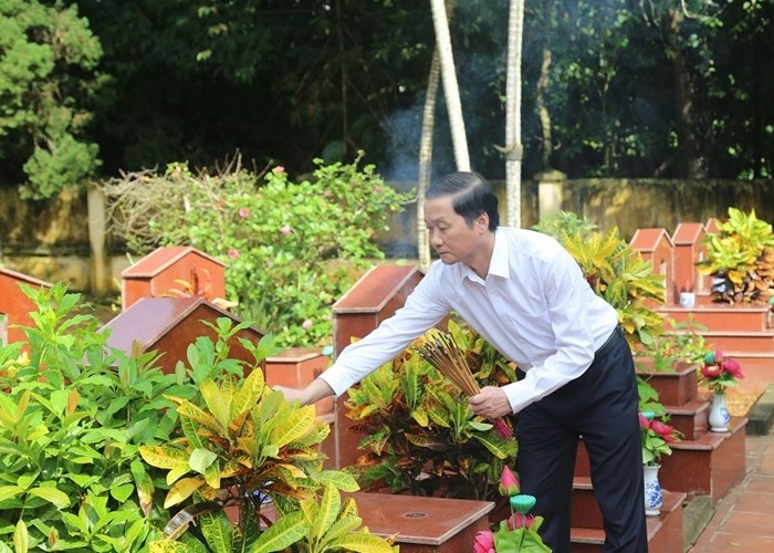 Thanh Hóa: Nhiều hoạt động ý nghĩa tri ân người có công với cách mạng - Anh 2