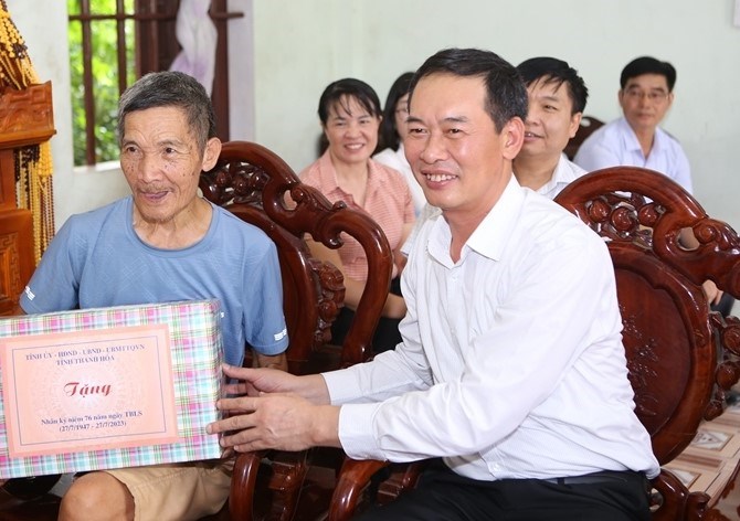 Thanh Hóa: Nhiều hoạt động ý nghĩa tri ân người có công với cách mạng - Anh 3