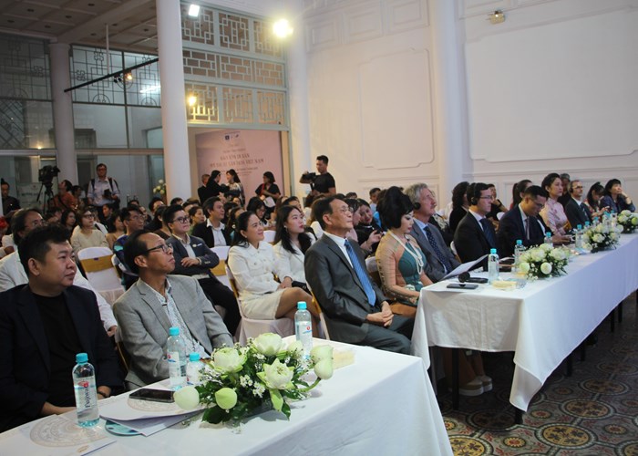 Ra mắt Trung tâm UNESCO Bảo tồn di sản mỹ thuật văn hoá Việt Nam - Anh 2