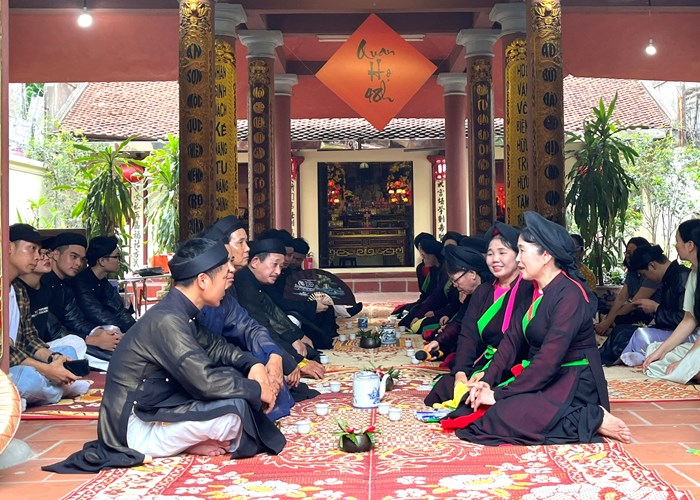 Quan họ cổ giữa lòng Hà Nội - Anh 1