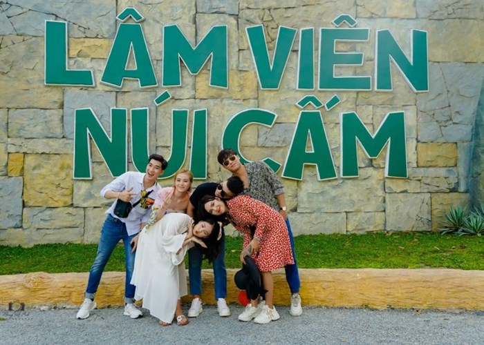 Lên “nóc nhà” miền Tây để “cưỡi gió, săn mây” - Anh 2