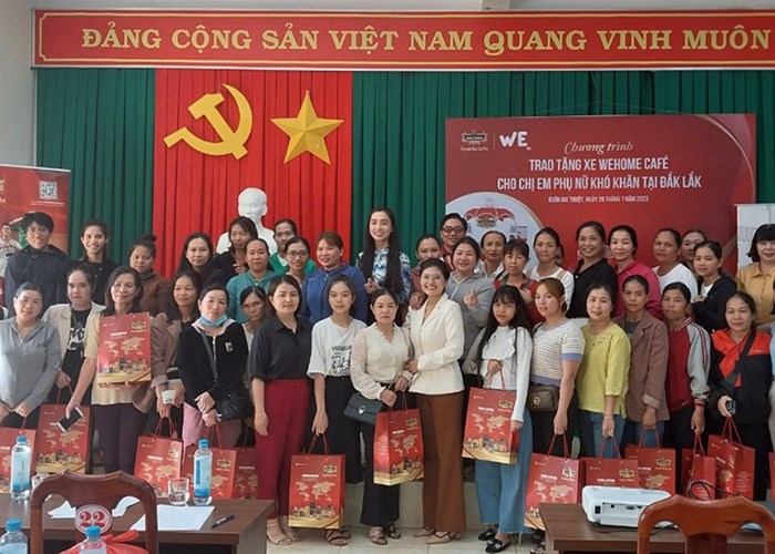 Hỗ trợ phụ nữ khó khăn khởi nghiệp - Anh 2